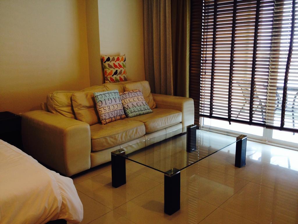 View Talay 6 Pattaya Beach Apartment By Honey Bagian luar foto