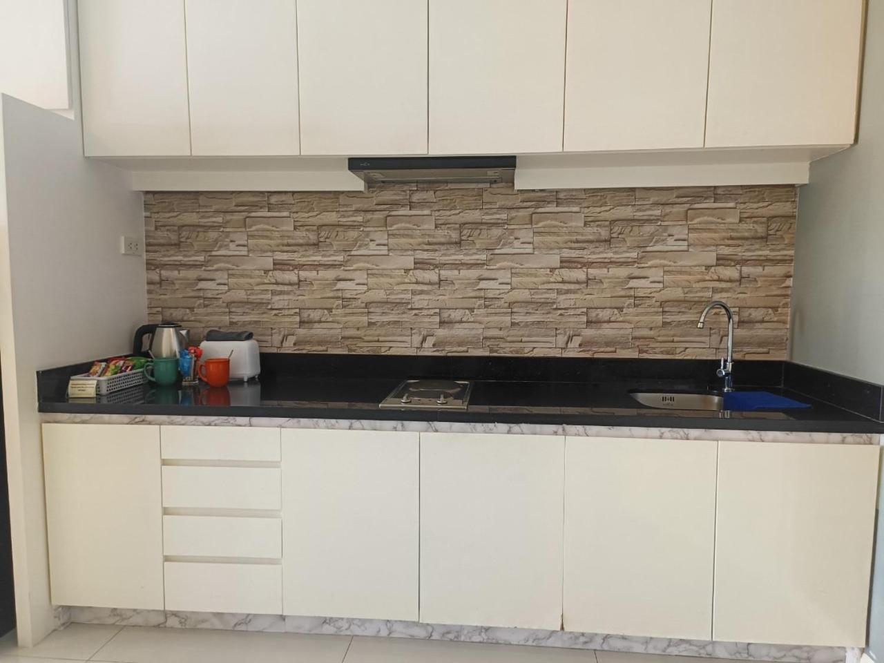 View Talay 6 Pattaya Beach Apartment By Honey Bagian luar foto