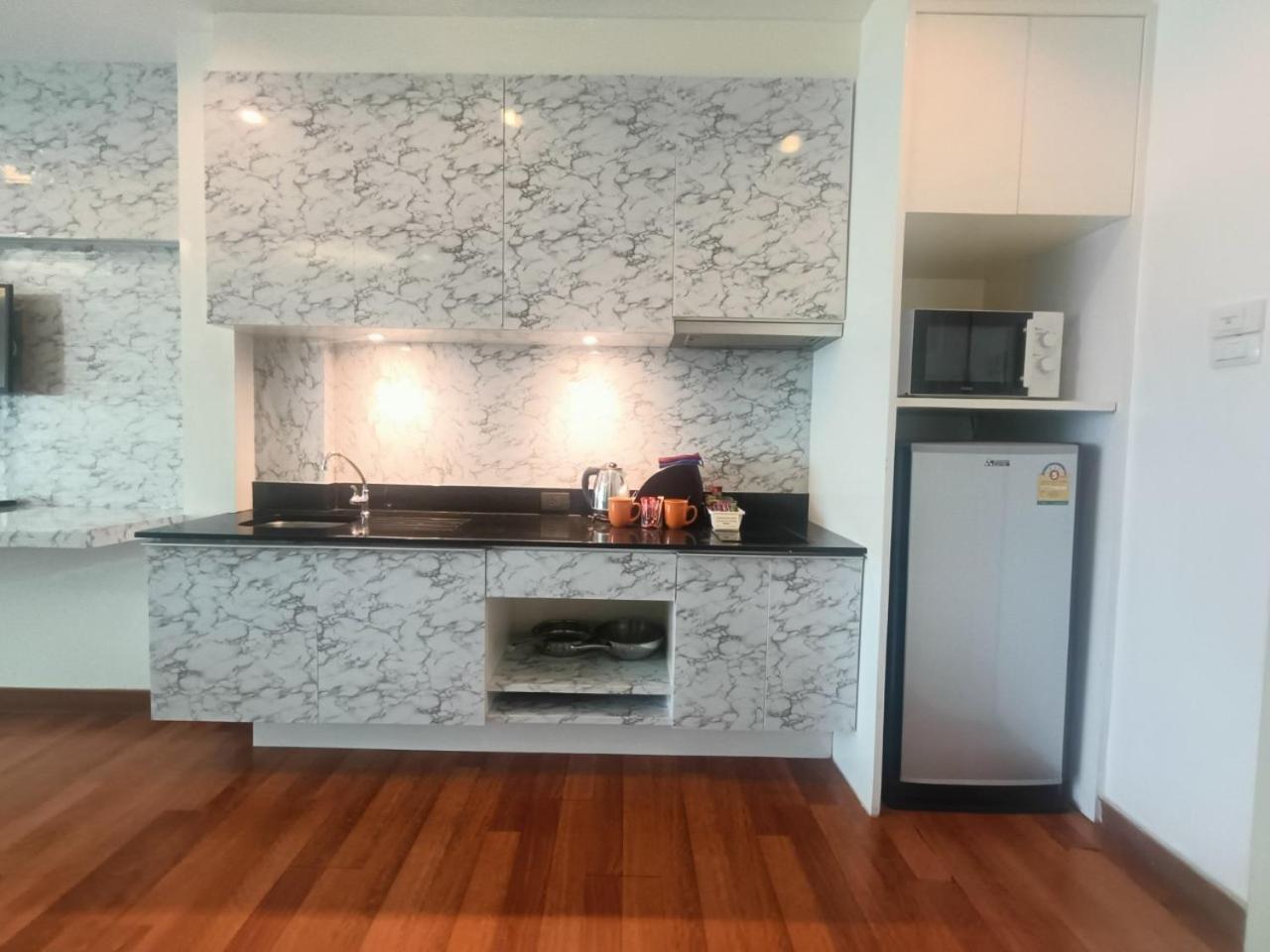 View Talay 6 Pattaya Beach Apartment By Honey Bagian luar foto