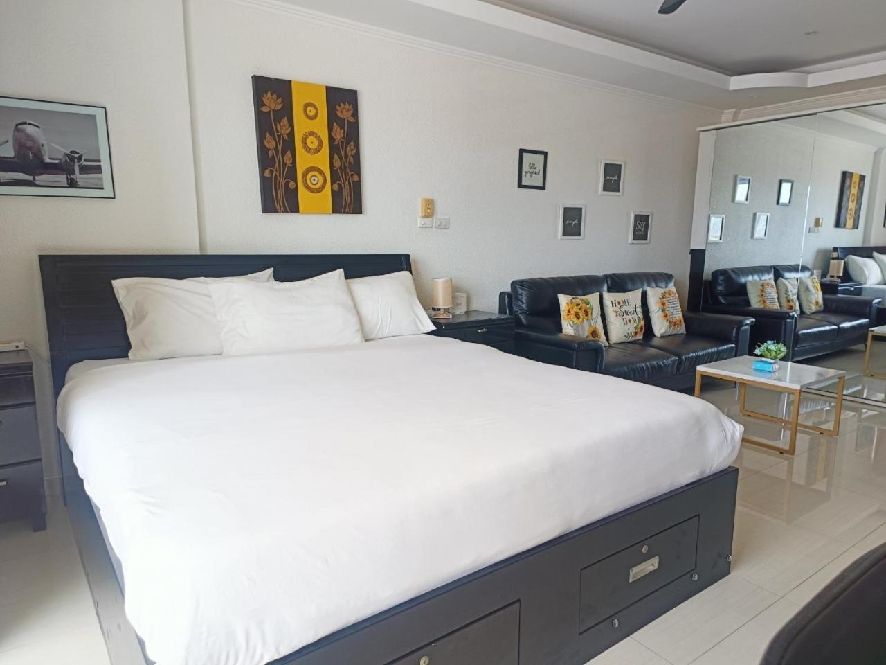 View Talay 6 Pattaya Beach Apartment By Honey Bagian luar foto