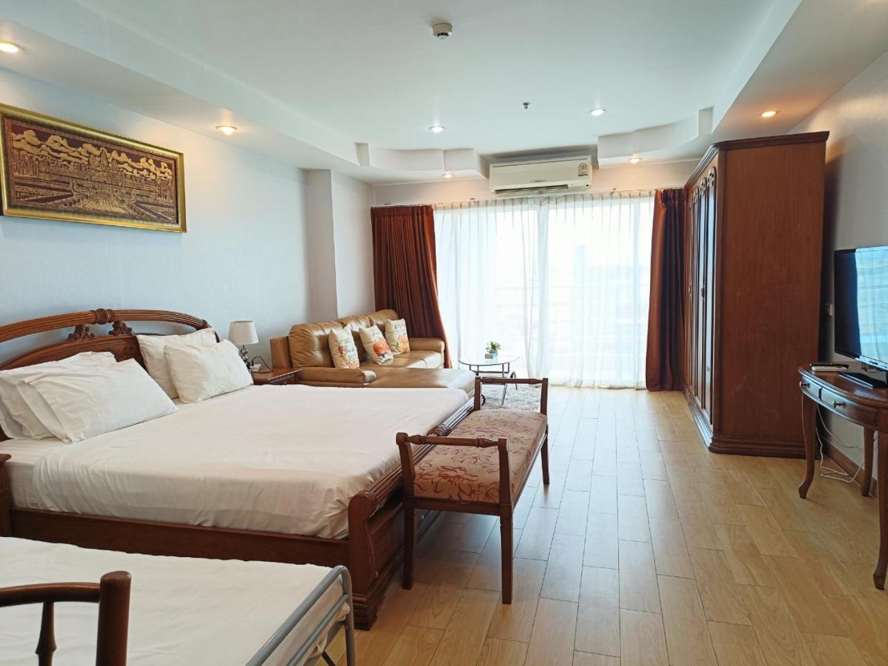View Talay 6 Pattaya Beach Apartment By Honey Bagian luar foto