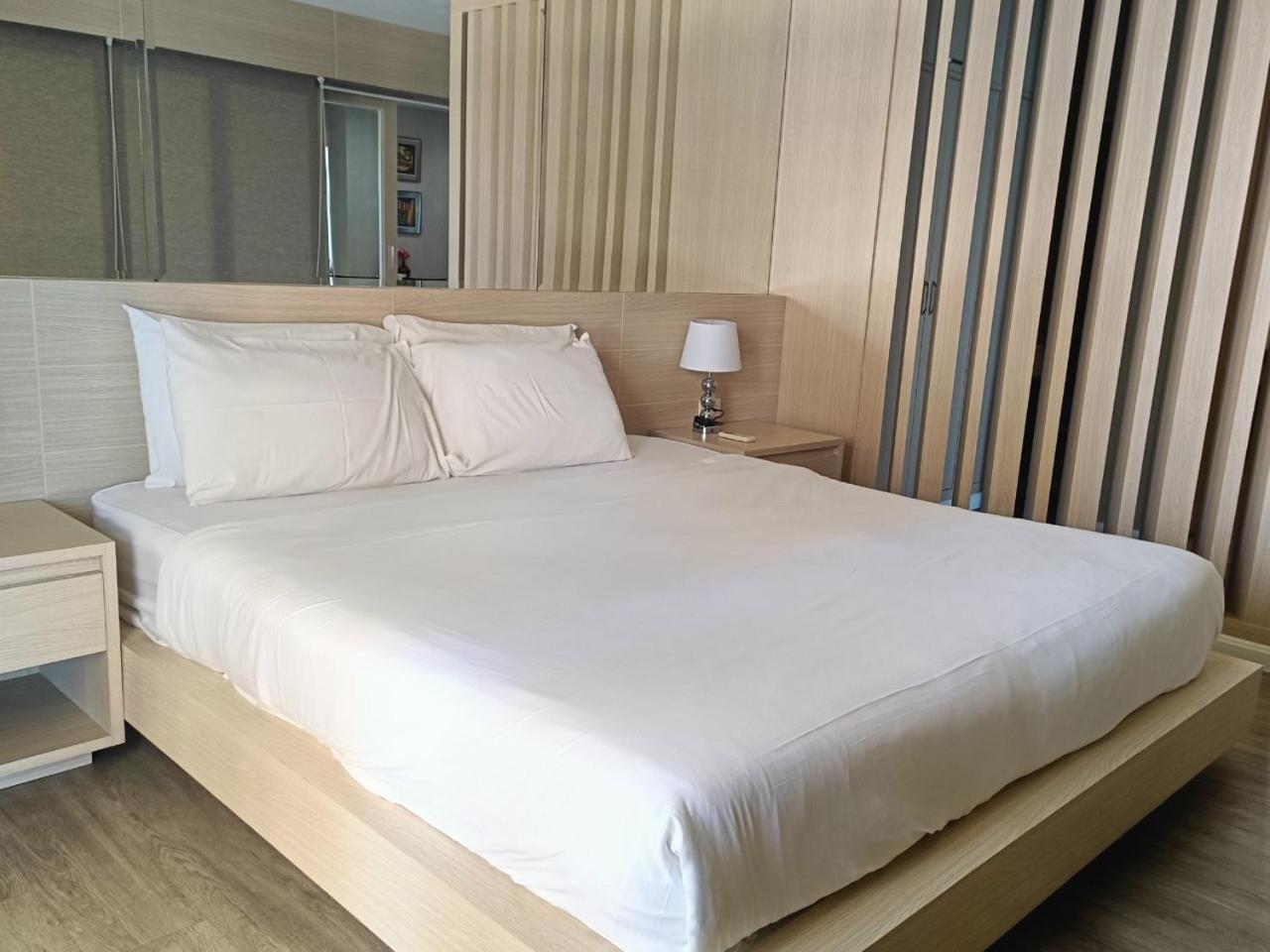 View Talay 6 Pattaya Beach Apartment By Honey Bagian luar foto